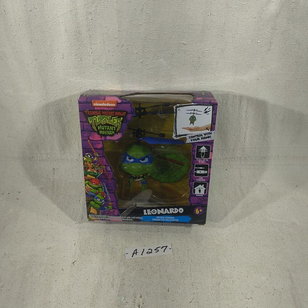 NEW In BoxTeenage Mutant Ninja Turtles LEONARDO Motion Sensing Helicopter